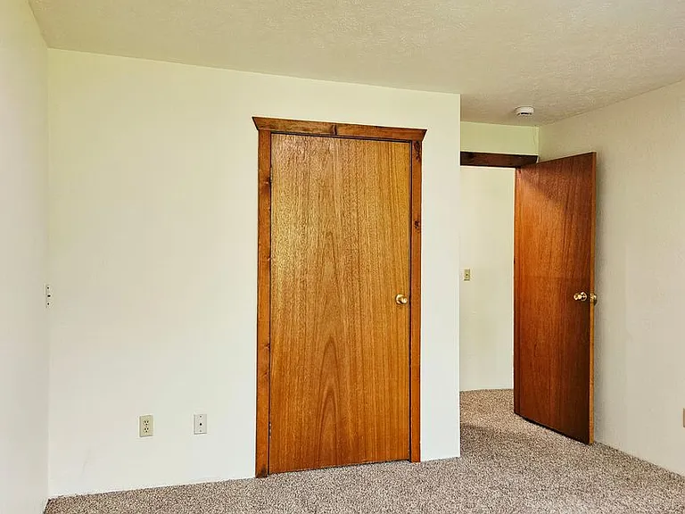 709 Oconnor Rd — Photo 9