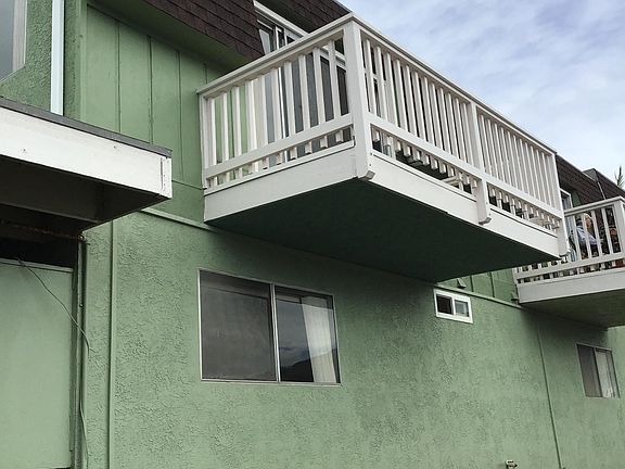 Rear deck with ocean views