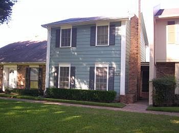 1st image of 10018 Artesia Dr