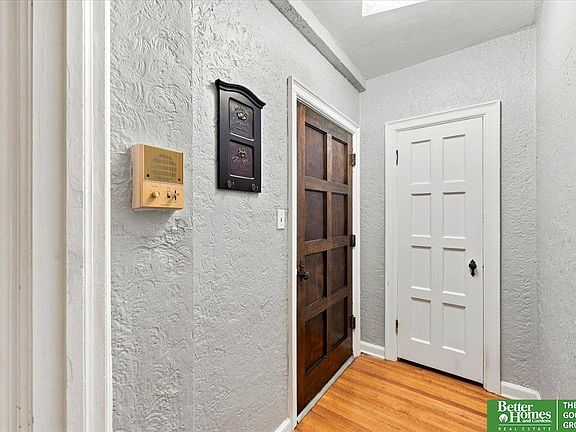 4th image of 131 S 39th St APT 17
