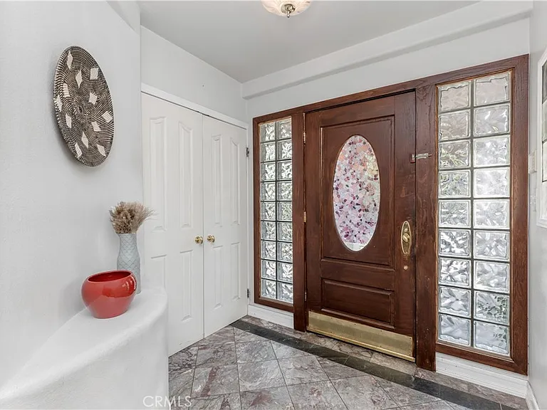 9348 Tujunga Canyon Blvd — Photo 6