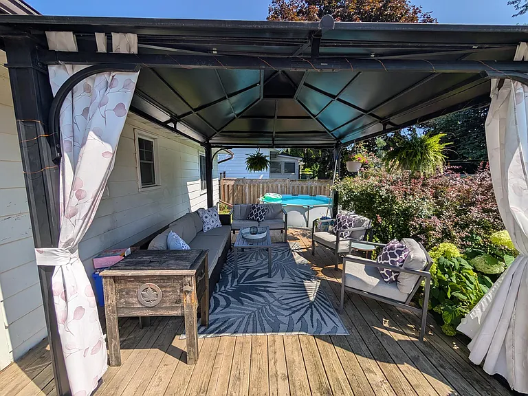 835 Pembridge Cres #HOUSE — Photo 22