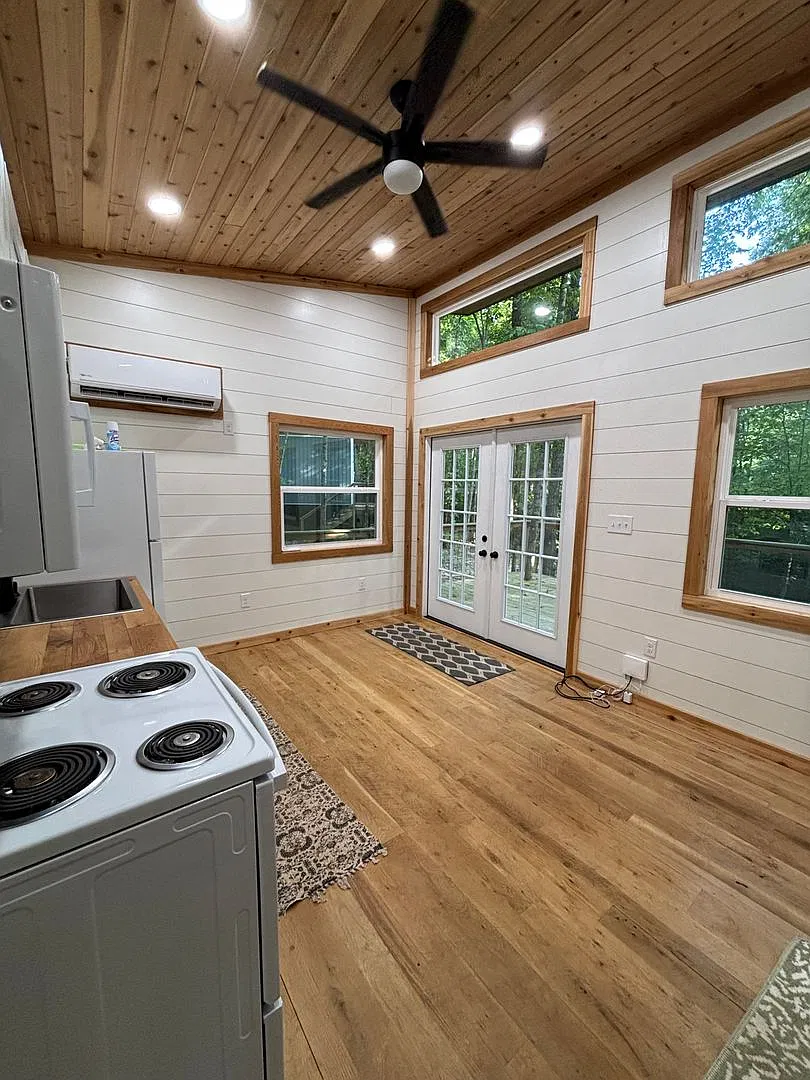 Cozy, Modern Tiny Home with Wrap-Around Porch - All-Inclusive Living in the Heart of Rutledge — Photo 2