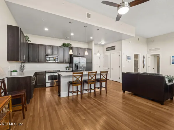 2525 COLLEGE Street #1308, Jacksonville, FL 32204