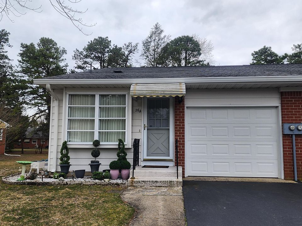 26 Yorktowne Parkway UNIT A, Manchester Township, NJ 08759 | Zillow