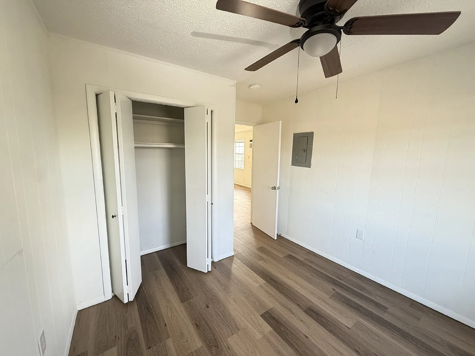 1 bed, 1.0 bath, $615 — Photo 4