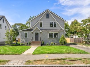 15 Freeman St, Newton, MA 02466