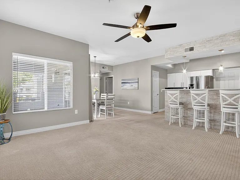7401 W Arrowhead Clubhouse Dr #2045 — Photo 6