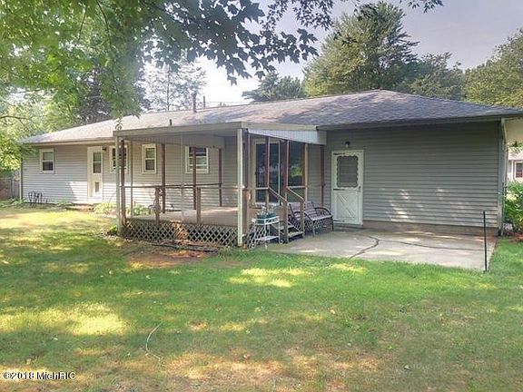 4th image of 6480 Cottonwood Dr