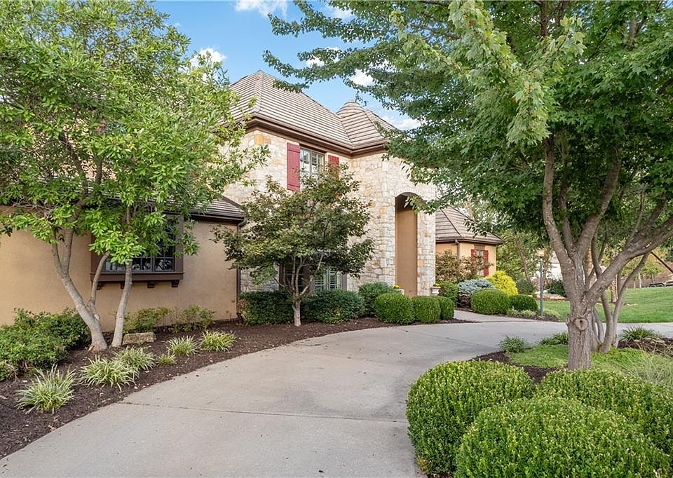 16160 Canterbury Rd, Stilwell, KS 66085 Zillow