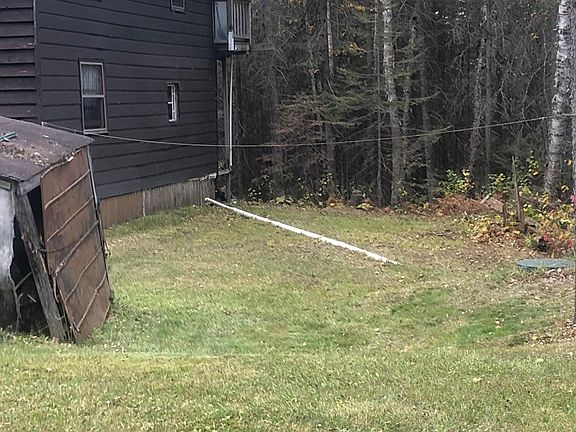 2nd image of 21 Brandon Ln