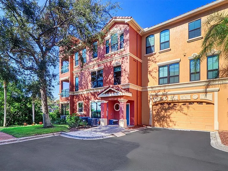 2757 Via Cipriani #1114A — Photo 1