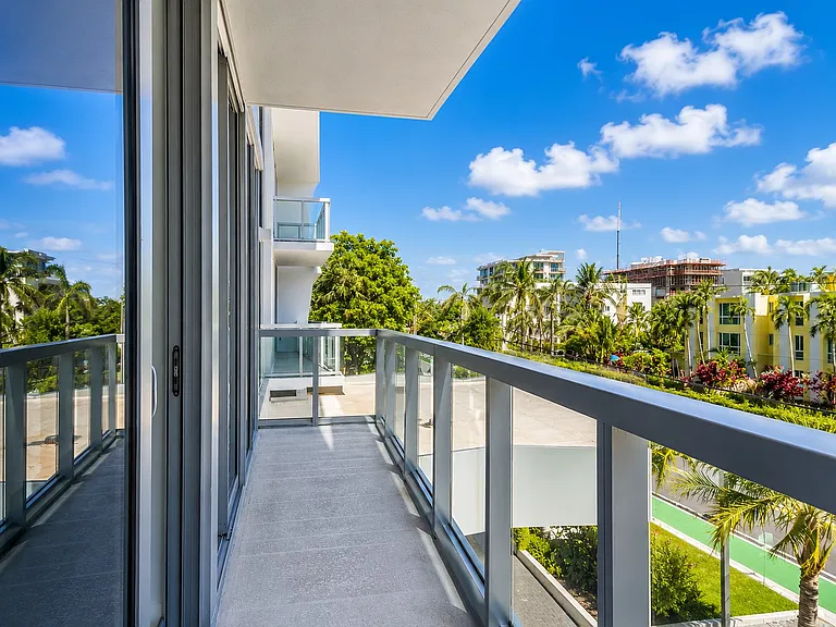 9940 W Bay Harbor Dr #4S — Photo 18