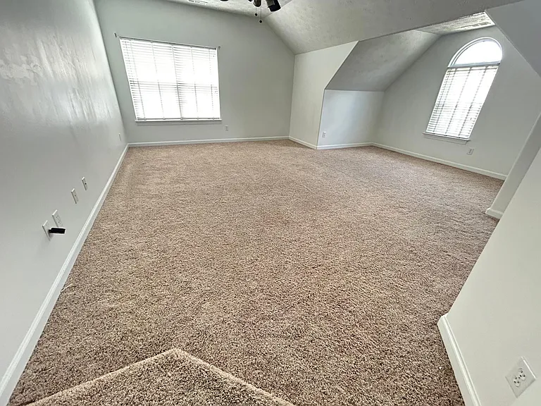 2533 Kentucky Derby Dr — Photo 7