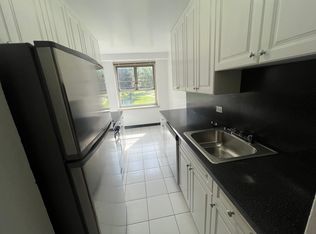 194-01A 64th Cir #2A, Fresh Meadows, NY 11365