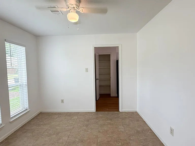 12463 Windy Wisp Ln — Photo 2