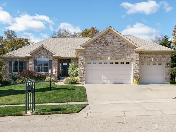 45 Crest Oak Ct, Springboro, OH 45066