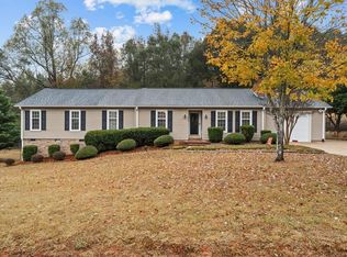 1130 Tall Oaks Cir, Piedmont, SC 29673