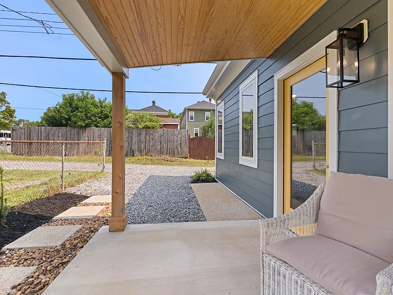 106 W Lancaster Rd #B — Photo 3