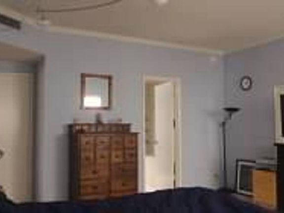 3rd image of 1550 Greenfield Ave APT 304