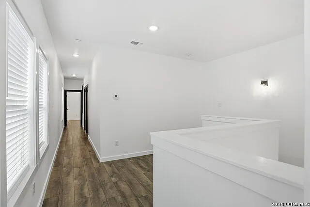 317 Porter St — Photo 18