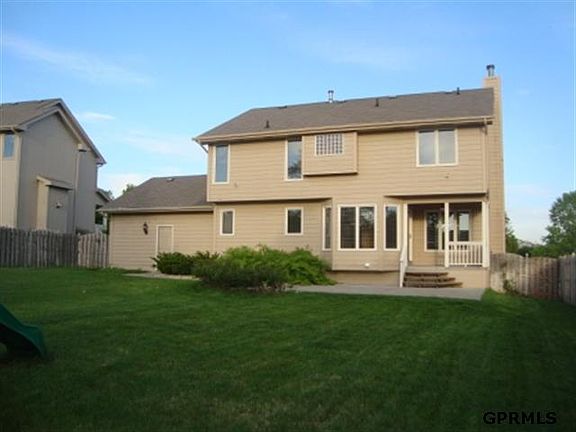4th image of 7110 S 162nd St