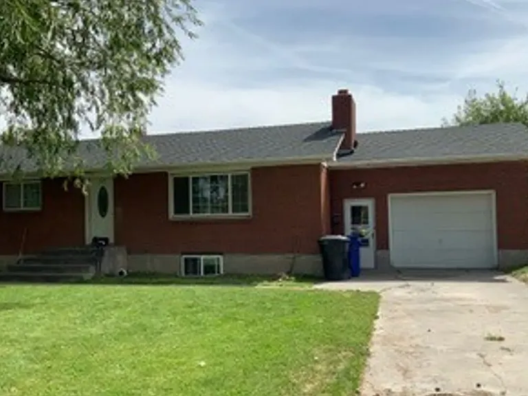 Private Bedroom Available in Rexburg, ID! — Photo 1