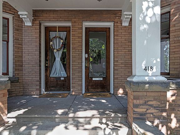 2nd image of 418 Roosevelt St