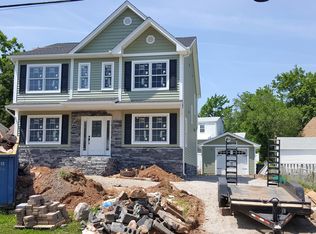 65 Coldevin Rd, Clark, NJ 07066