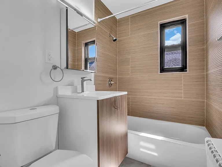 Palisades Manor Apartments — Photo 5