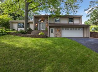 1825 Noble Dr, Golden Valley, MN 55422
