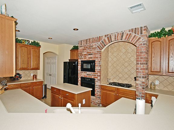 3rd image of 3005 Dylan Dr