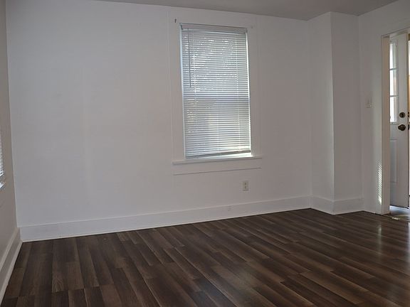 5th image of 49 Norfolk St #49