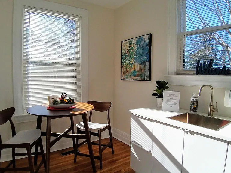 Dining area, brand new furnishings