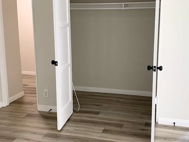 1316 Havenhurst Dr — Photo 20