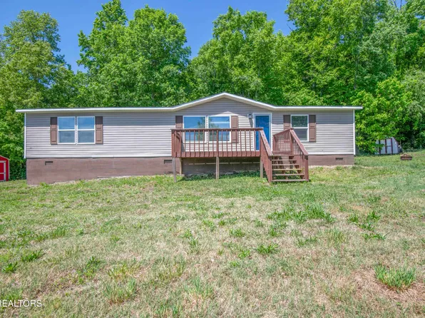 629 Yarnell Rd, Clinton, TN 37716