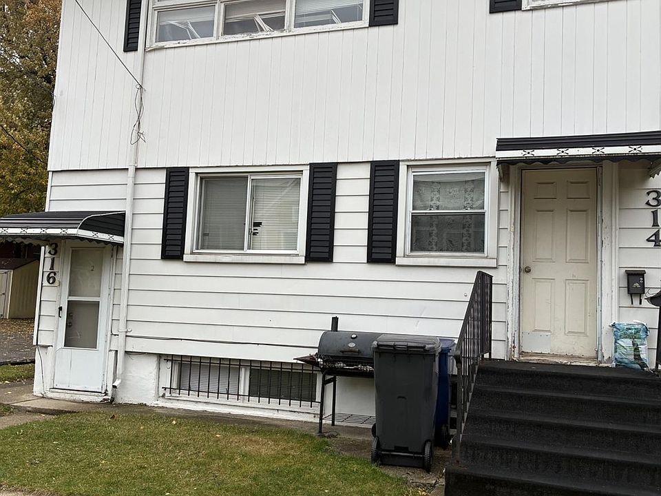 1st image of 314 E 4th St