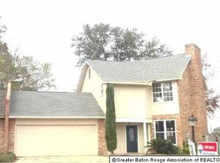 7925 Tara Dr, Denham Springs, LA 70726