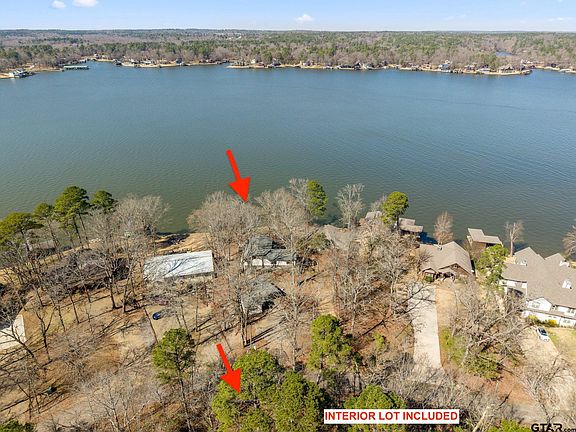 5th image of 305 S Park Rd