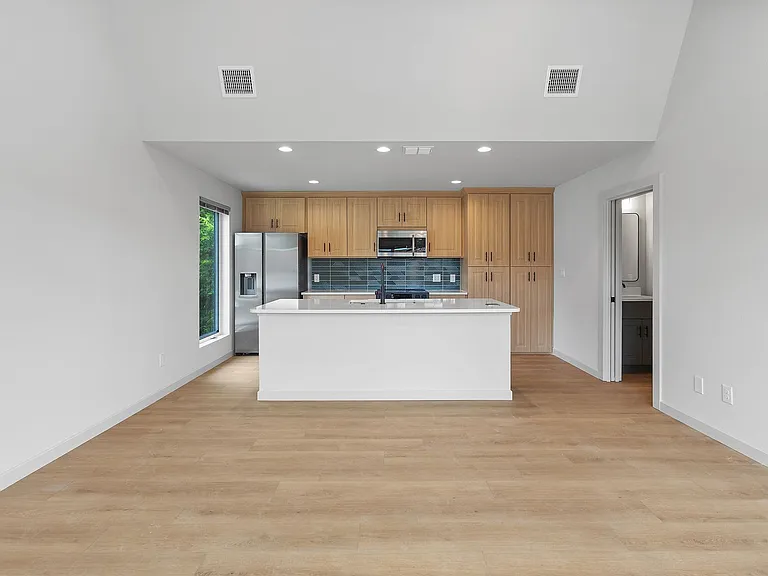 Modern Luxury in San Marcos' Premier Courtyard Community Now Leasing! — Photo 93