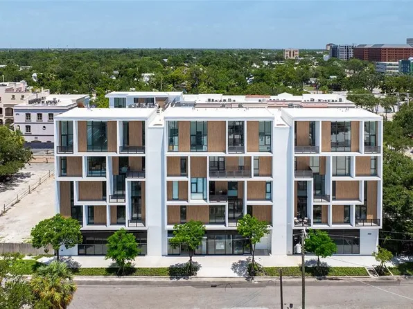 430 KUMQUAT COURT #202, SARASOTA, FL 34236