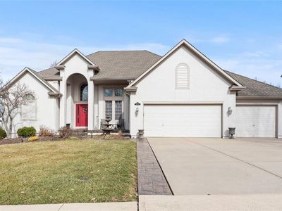 26062 W 150th St, Olathe, KS, 66061