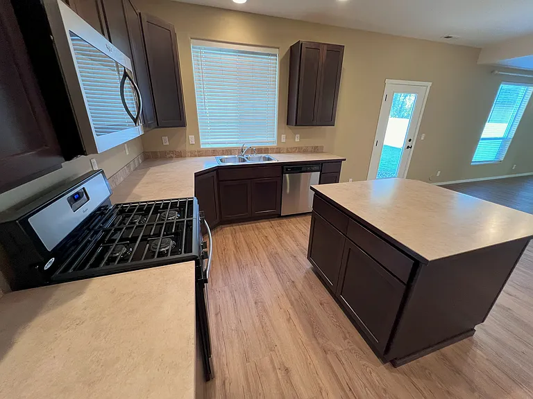 4605 W Magrath Dr — Photo 26