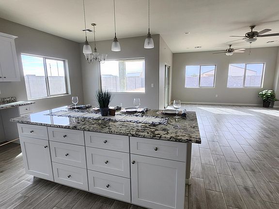 4th image of 3540 N KIAMI Drive