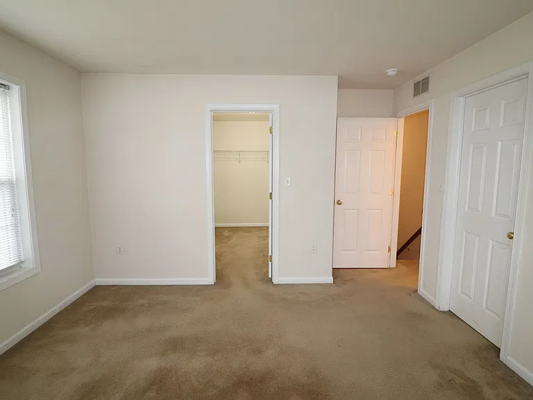 13 Broderick Ct — Photo 15
