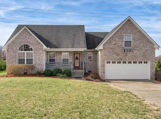 122 Beaver Creek Dr, Portland, TN 37148