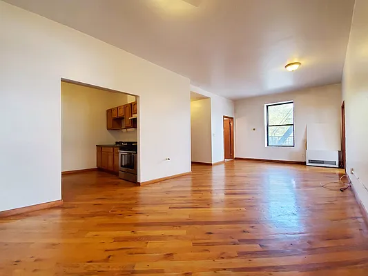 Rented by Bed and Bath Realty LLC | media 2