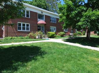 10 Stokes Rd APT 2A, Yonkers, NY 10710