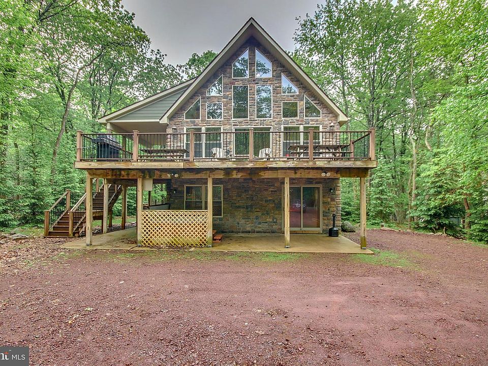 1st image of 87 Pineknoll Dr