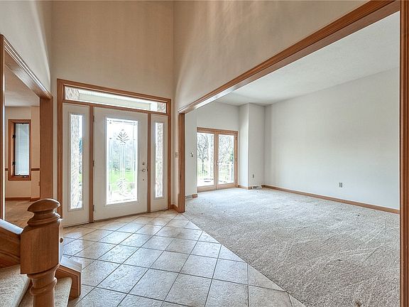 5th image of 1505 Brimfield Dr